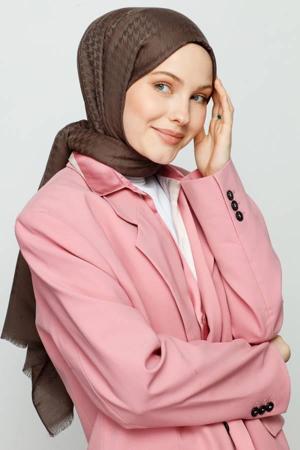 Bademi Kaz Ayağı Desen Şal