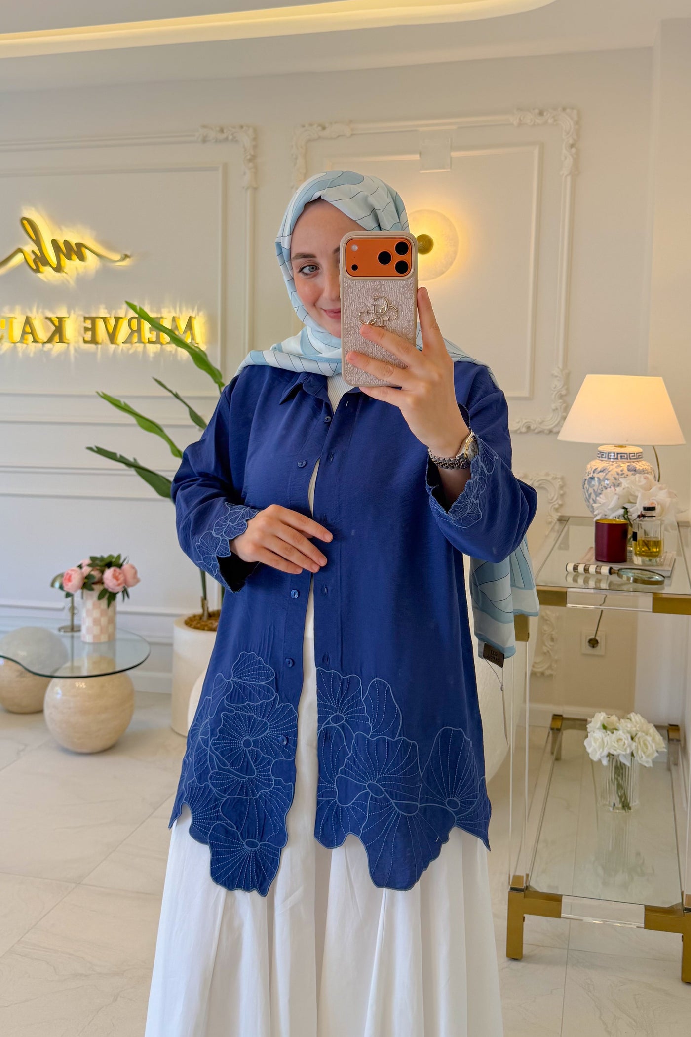 LACİVERT KUĞU GÜPÜRLÜ GÖMLEK