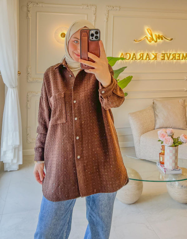 Kahve Pullu Tüvit Taş Düğmeli Gömlek