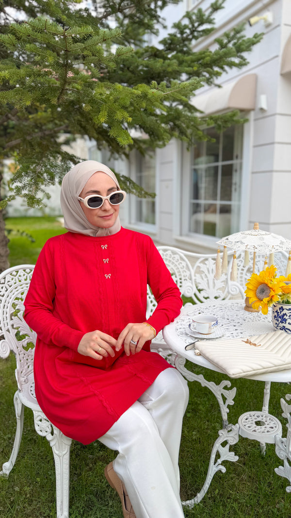 Kırmızı Fiyonk Düğmeli Tunik-304