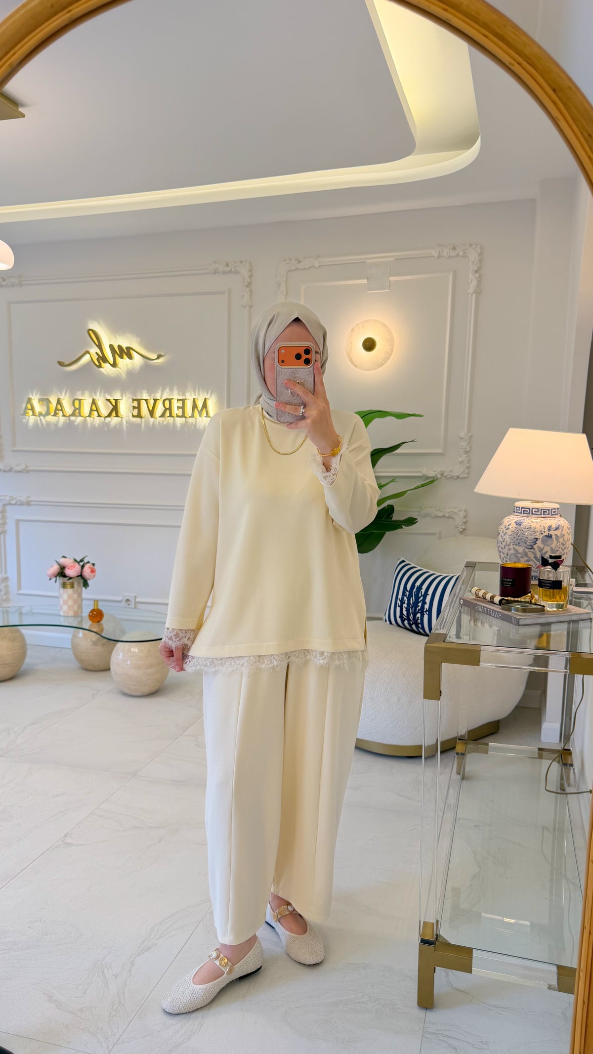 Krem Dantelli Oysho Tunik