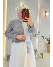 gri etek üstü simli örgü triko kazak