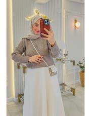 koyu vizon etek üstü simli örgü triko kazak